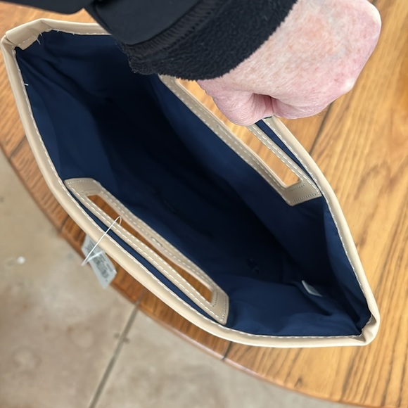 American Eagle outfitter handbag. New with tag. Blue with white stripes. - Picture 5 of 6